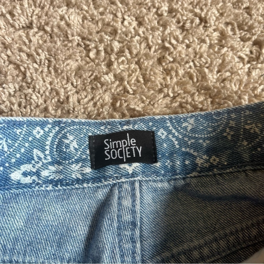 Simple Society Size 1/25 Blue Paisley Print Straight Leg Jeans - Picture 8 of 9
